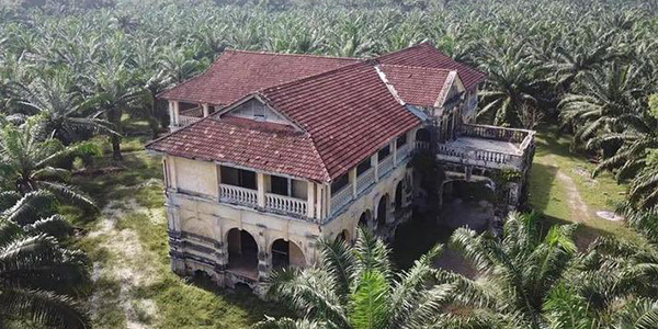 คฤหาสน์ 99 ประตู (99 Door Mansion) กับตำนานประตูที่ 100 สุดหลอน แห่งประเทศมาเลเซีย